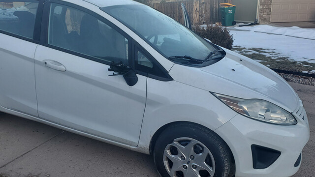 Exterior view of the Fiesta after the work.